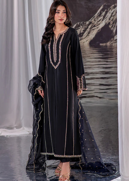 Farrukhzia | Laavni - Black Panelled
