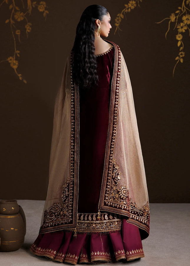 Baroque | Embroidered Velvet UF-4548