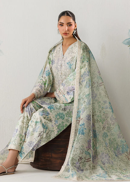 Baroque | Embroidered Lawn UF-4417