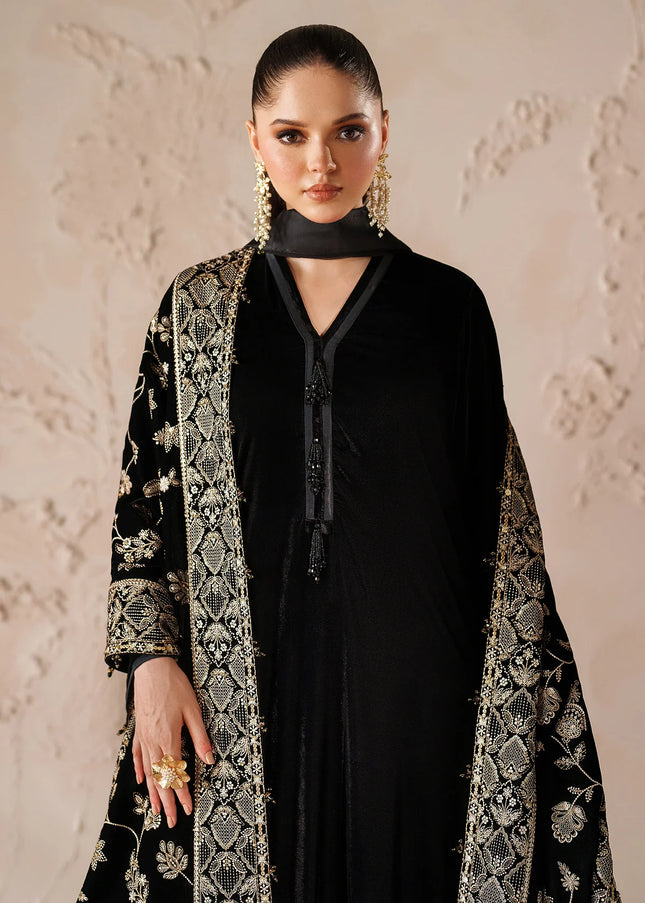 Baroque | Embroidered Velvet Shawl VS-57