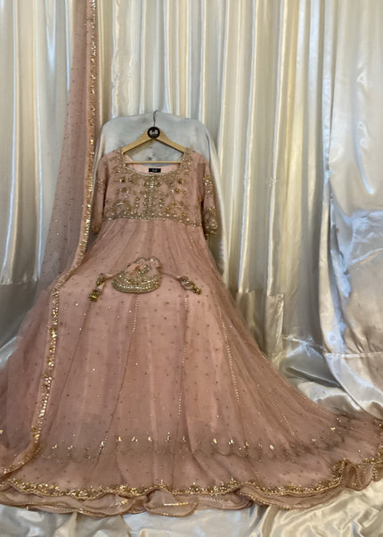 BnU | Maxi - Saloni