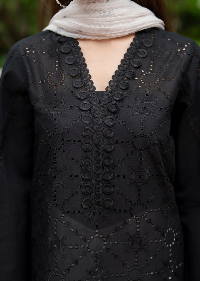 Baroque | Embroidered Lawn UF-4194