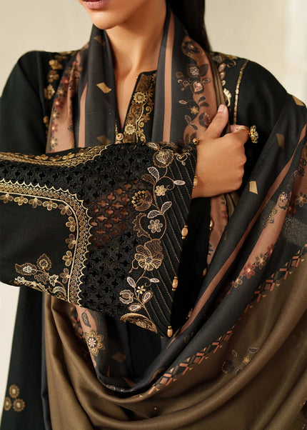 Baroque | Embroidered Khaddar UF-4328