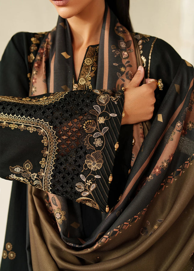 Baroque | Embroidered Khaddar UF-4328