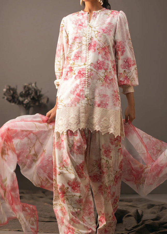 Erum Khan | Bold Bouquet