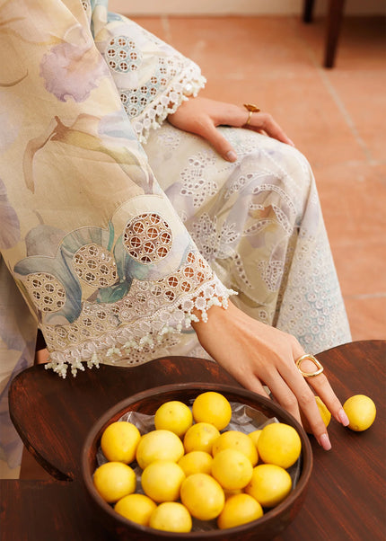 Baroque | Embroidered Lawn UF-4396