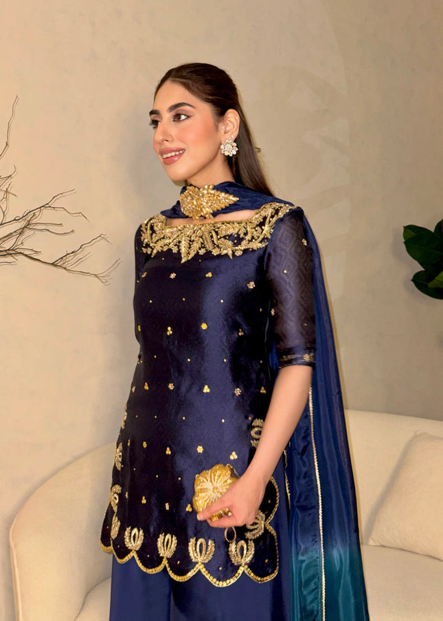 Shanzay Anooshay | Blue Dazzle