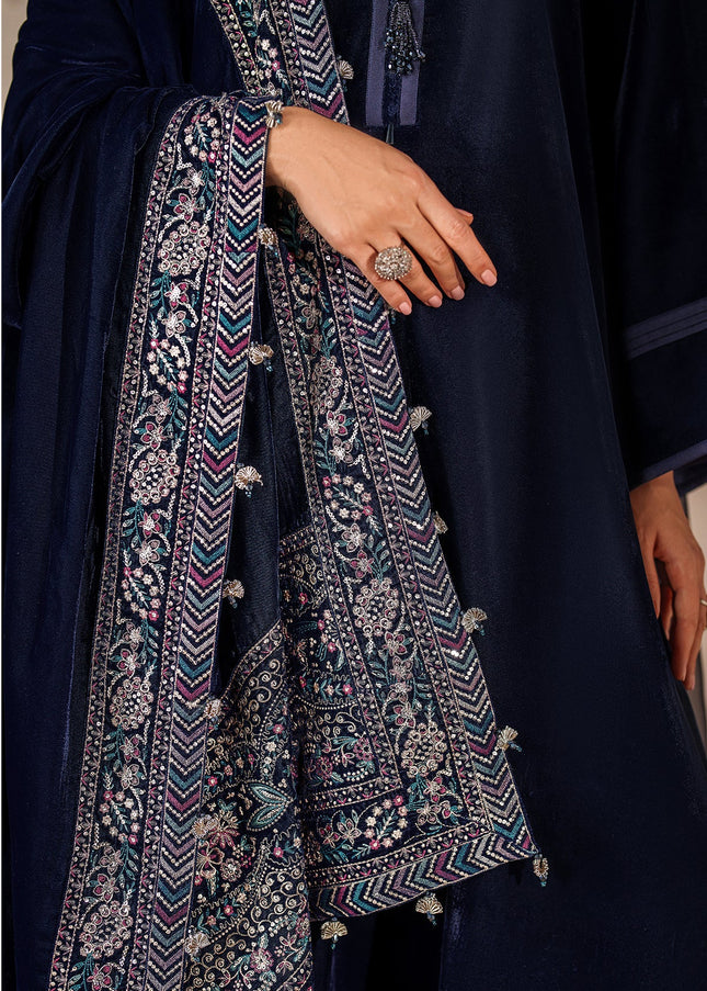 Baroque | Embroidered Velvet Shawl VS-58