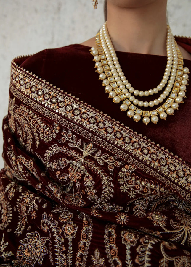 Baroque | Embroidered Velvet Shawl VS-32