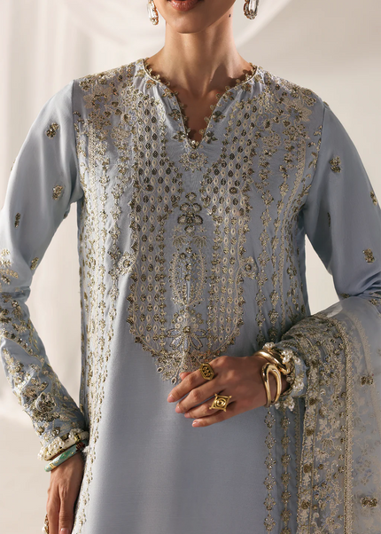 Emaan Adeel | Serein'25 - Opulent Oasis