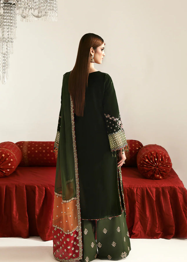 Emaan Adeel | Zarposh Velvet - Aarish