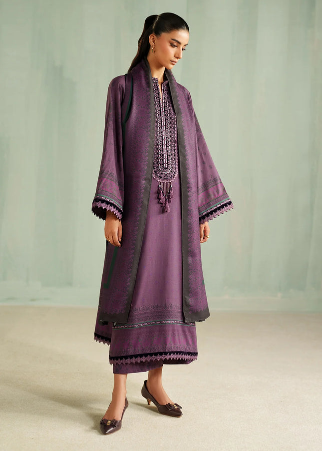 Baroque | Embroidered Khaddar UF-4323