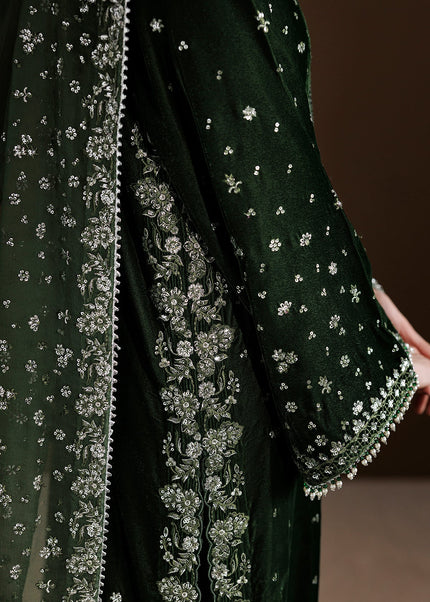 Baroque | Embroidered Velvet UF-4545