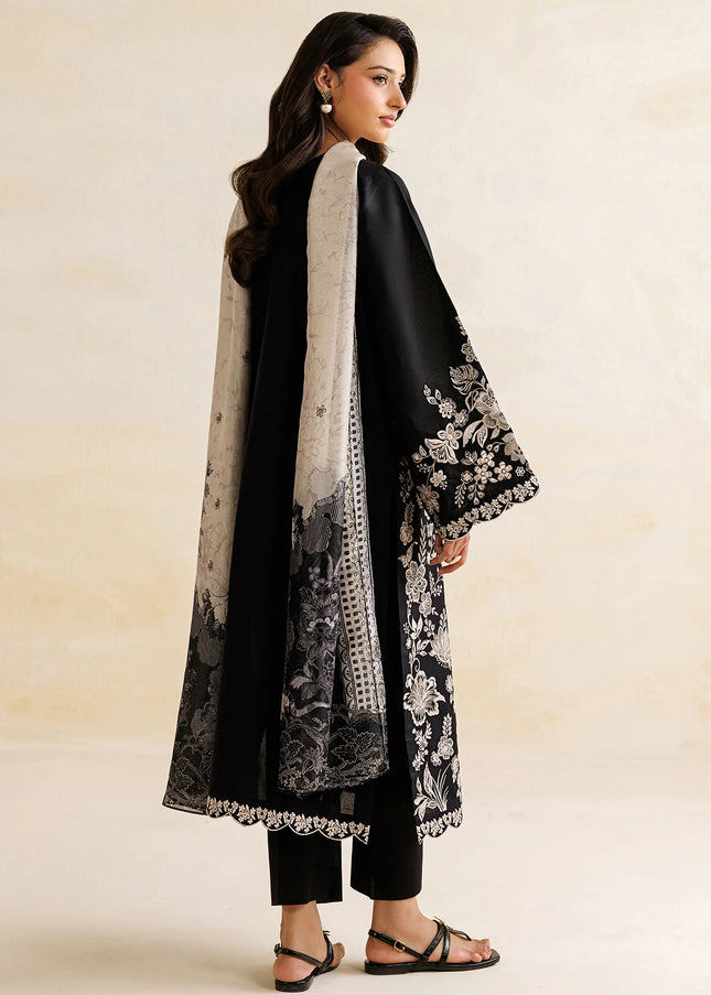 Baroque | Embroidered Lawn UF-4471