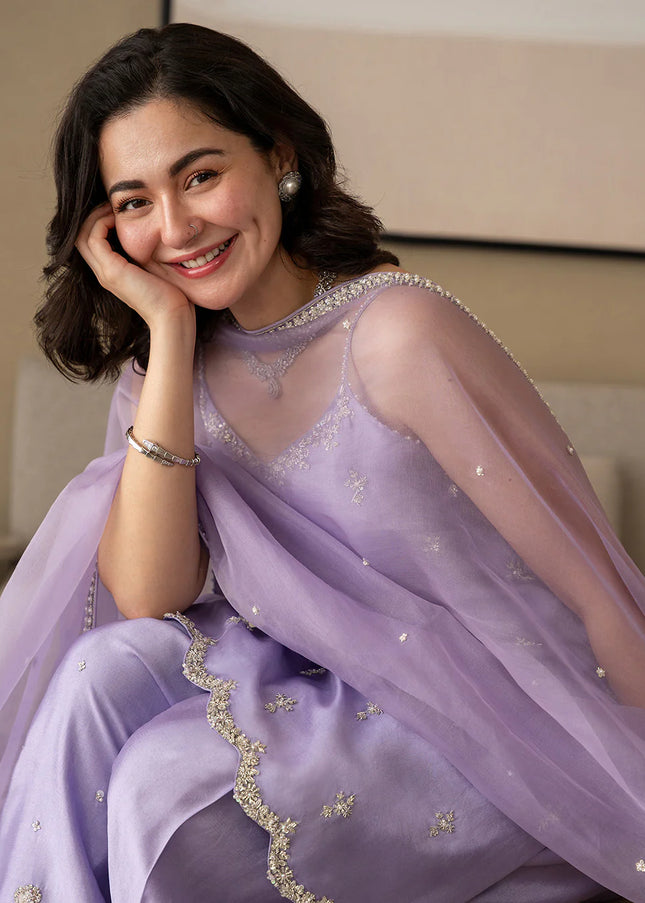 Faiza Saqlain | Reina - Renee