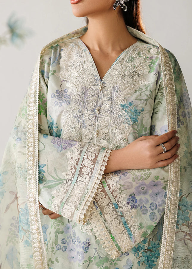 Baroque | Embroidered Lawn UF-4417