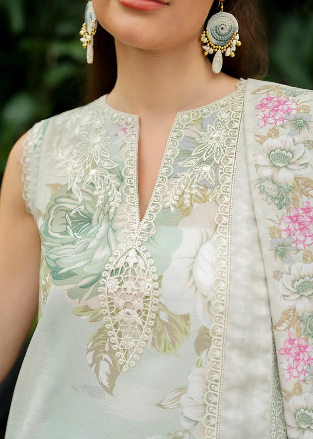 Baroque | Embroidered Lawn UF-4269