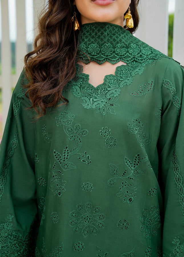 Baroque | Embroidered Lawn UF-4213