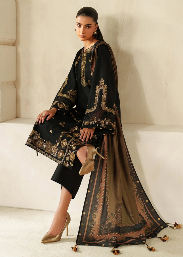 Baroque | Embroidered Khaddar UF-4328