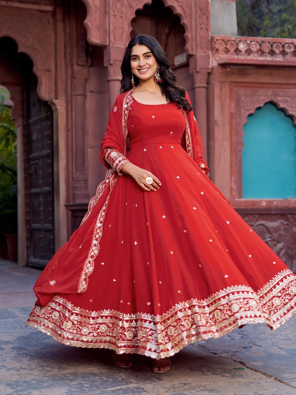 Pink Embroidered Anarkali Gown FALAKENOOR Pink Embroidered Anarkali Gown FALAKENOOR