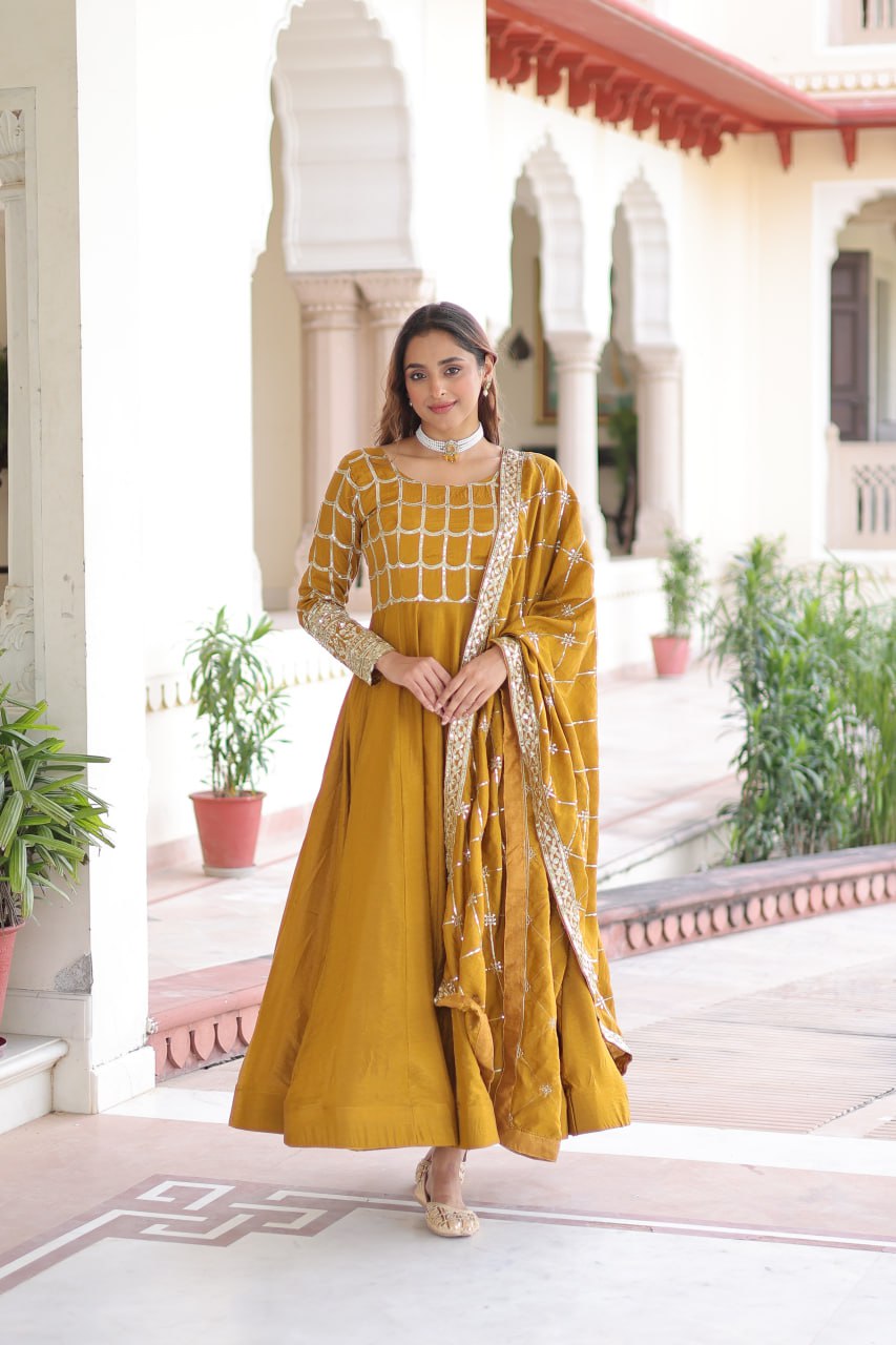 Golden Embroidered Anarkali Gown FALAKENOOR Golden Embroidered Anarkali Gown FALAKENOOR