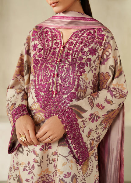 Baroque | Embroidered Khaddar UF-4329