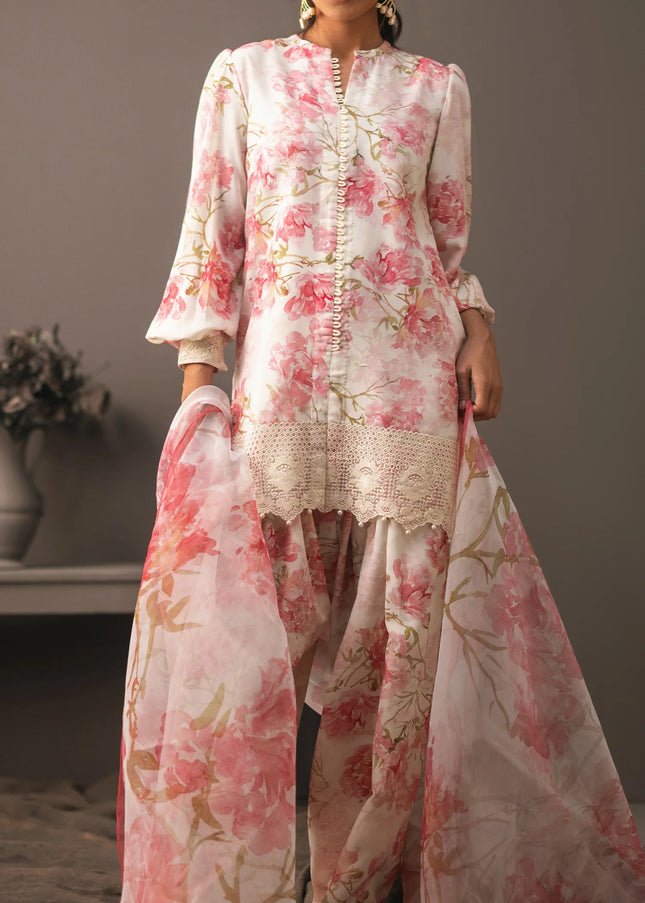 Erum Khan | Bold Bouquet