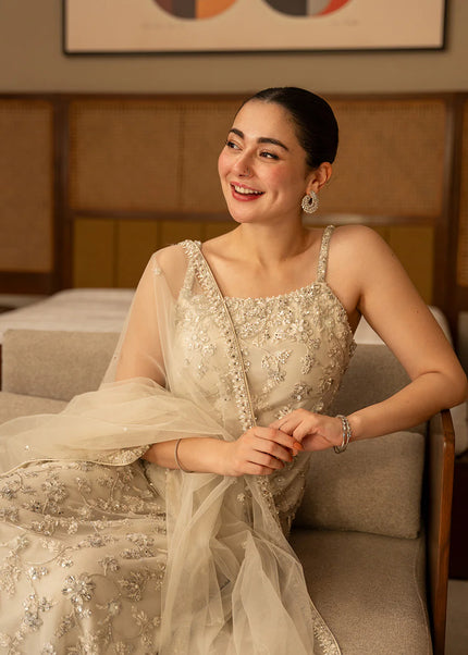 Faiza Saqlain | Reina - Penina