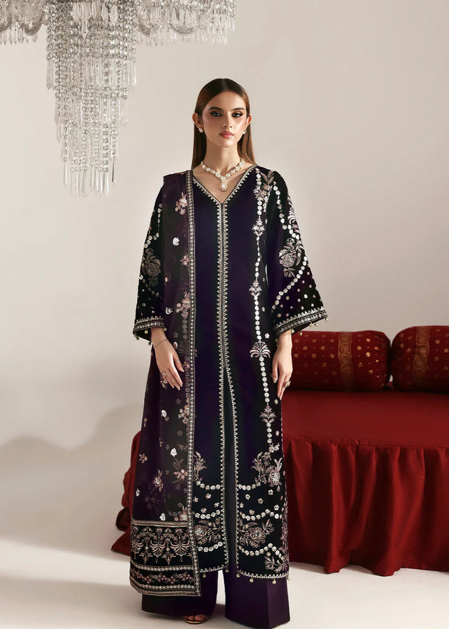 Emaan Adeel | Zarposh Velvet - Dilnar