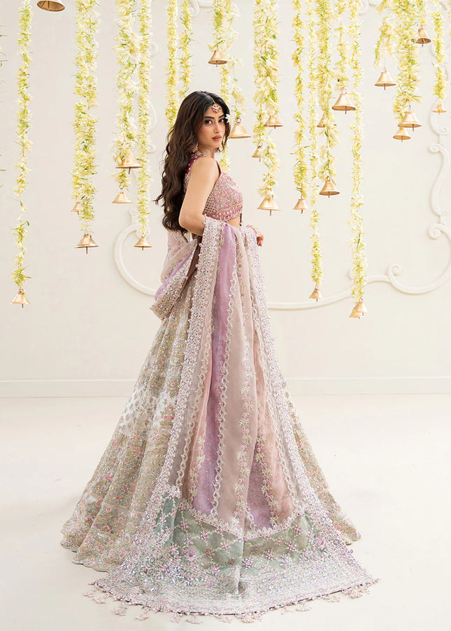 Faiza Saqlain | Rua - Suzan