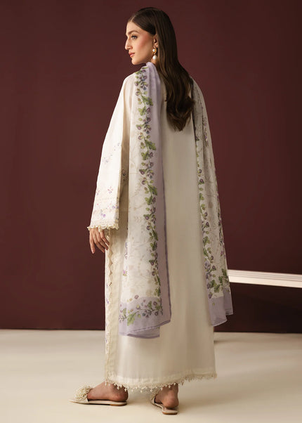 Baroque | Embroidered Jacquard Lawn UF-4433