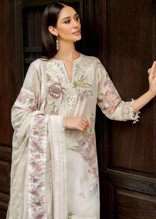 Baroque | Embroidered Lawn UF-4270