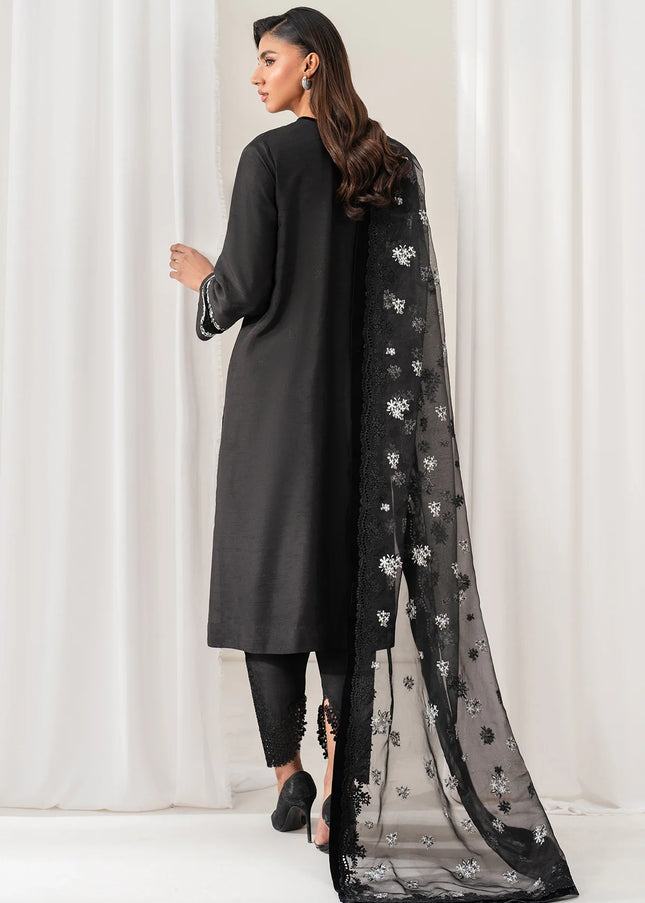 Baroque | Embroidered Raw Silk UF-4137