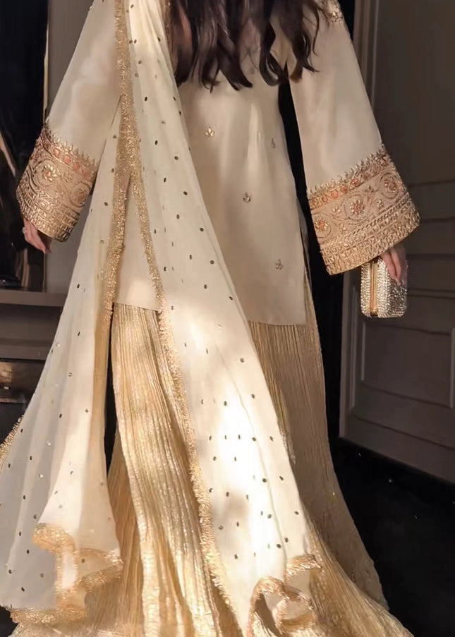 Zainab Shamsi | The Gotta Set