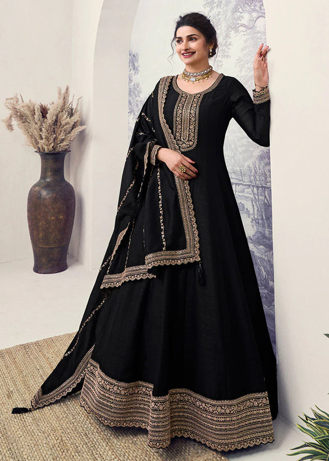 Black Embroidered Anarkali