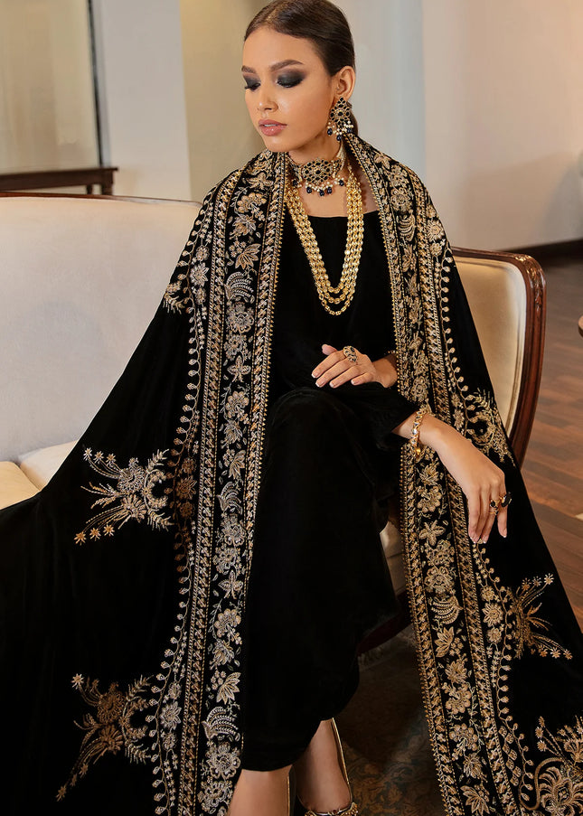 Baroque | Embroidered Velvet Shawl VS-24