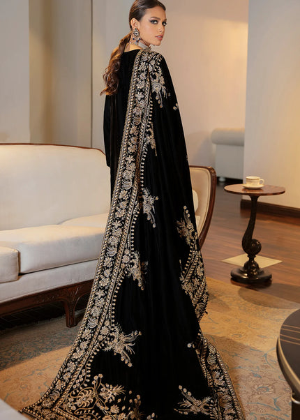 Baroque | Embroidered Velvet Shawl VS-24