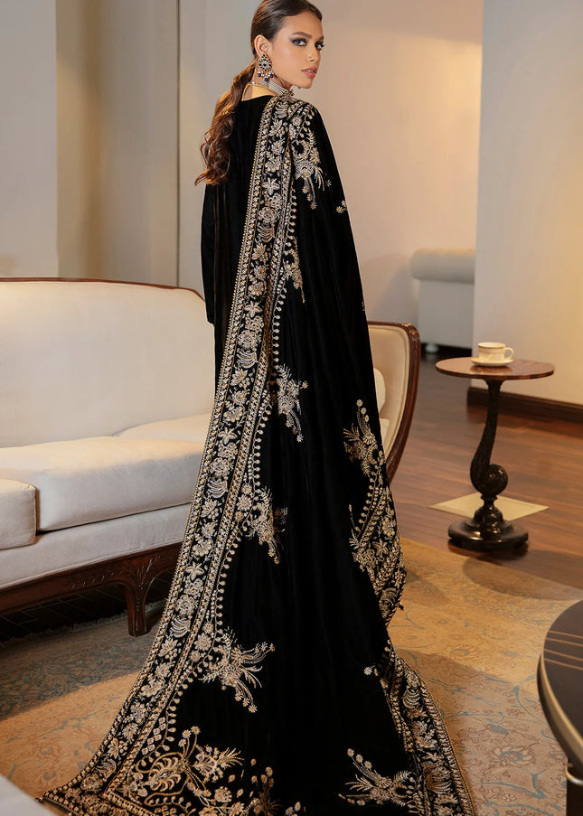 Baroque | Embroidered Velvet Shawl VS-24