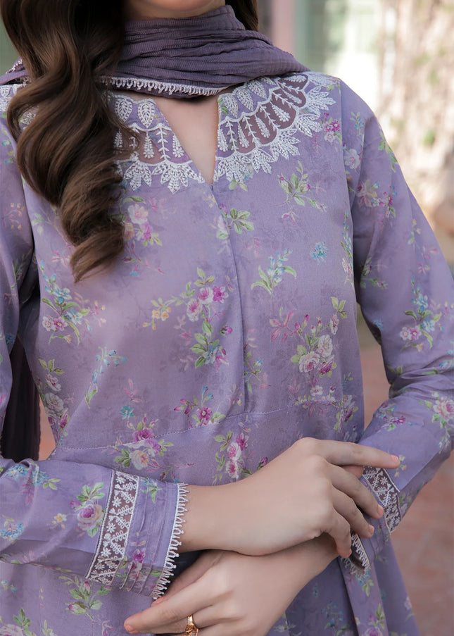 Baroque | Embroidered Lawn UF-324