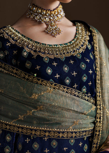Baroque | Embroidered Velvet UF-4551