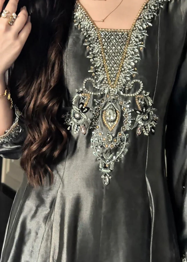 Najia Faisal | Zareen