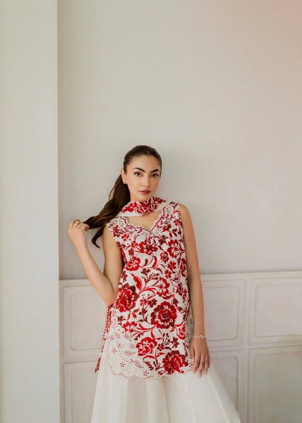 Shanzay Anooshay | Luna