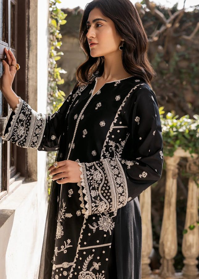 Farasha | Summer Weaves Embroidered Lawn'25 - Midnight Glow
