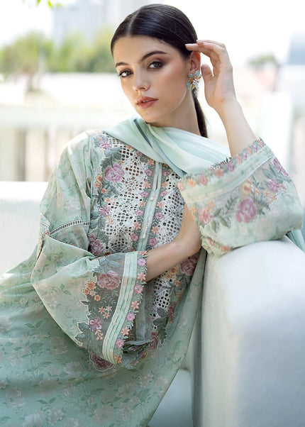Baroque | Embroidered Printed Lawn UF-550