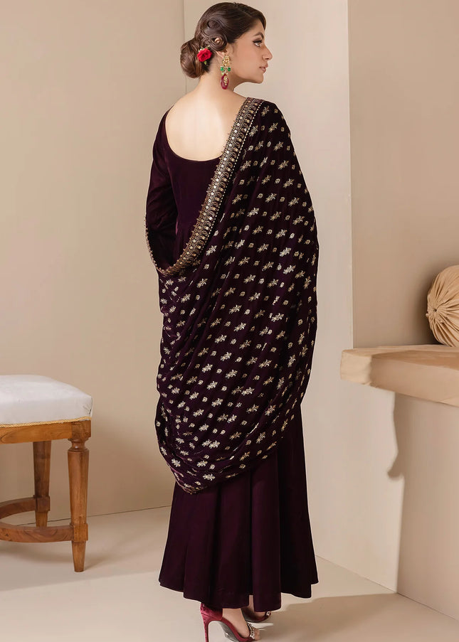 Baroque | Embroidered Velvet Shawl VS-42