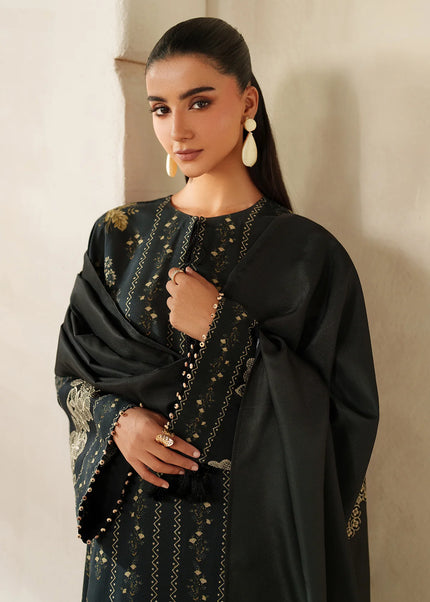 Baroque | Embroidered Khaddar UF-4332