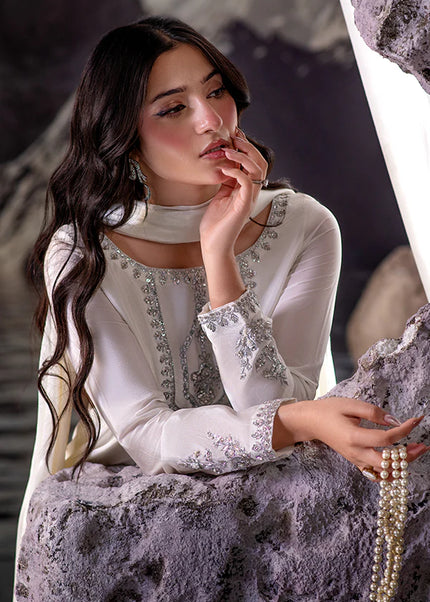 Farrukhzia | Laavni - Off White