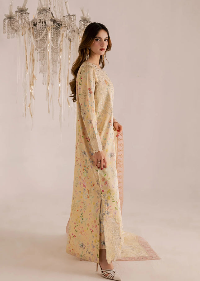 Vanya | Crescent Dreams - RE-26