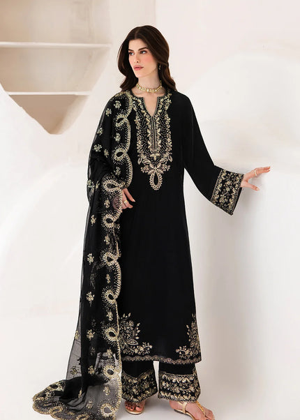 Emaan Adeel | Velvet Affair - Vera