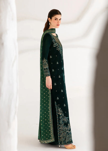Emaan Adeel | Velvet Affair - Amerotte